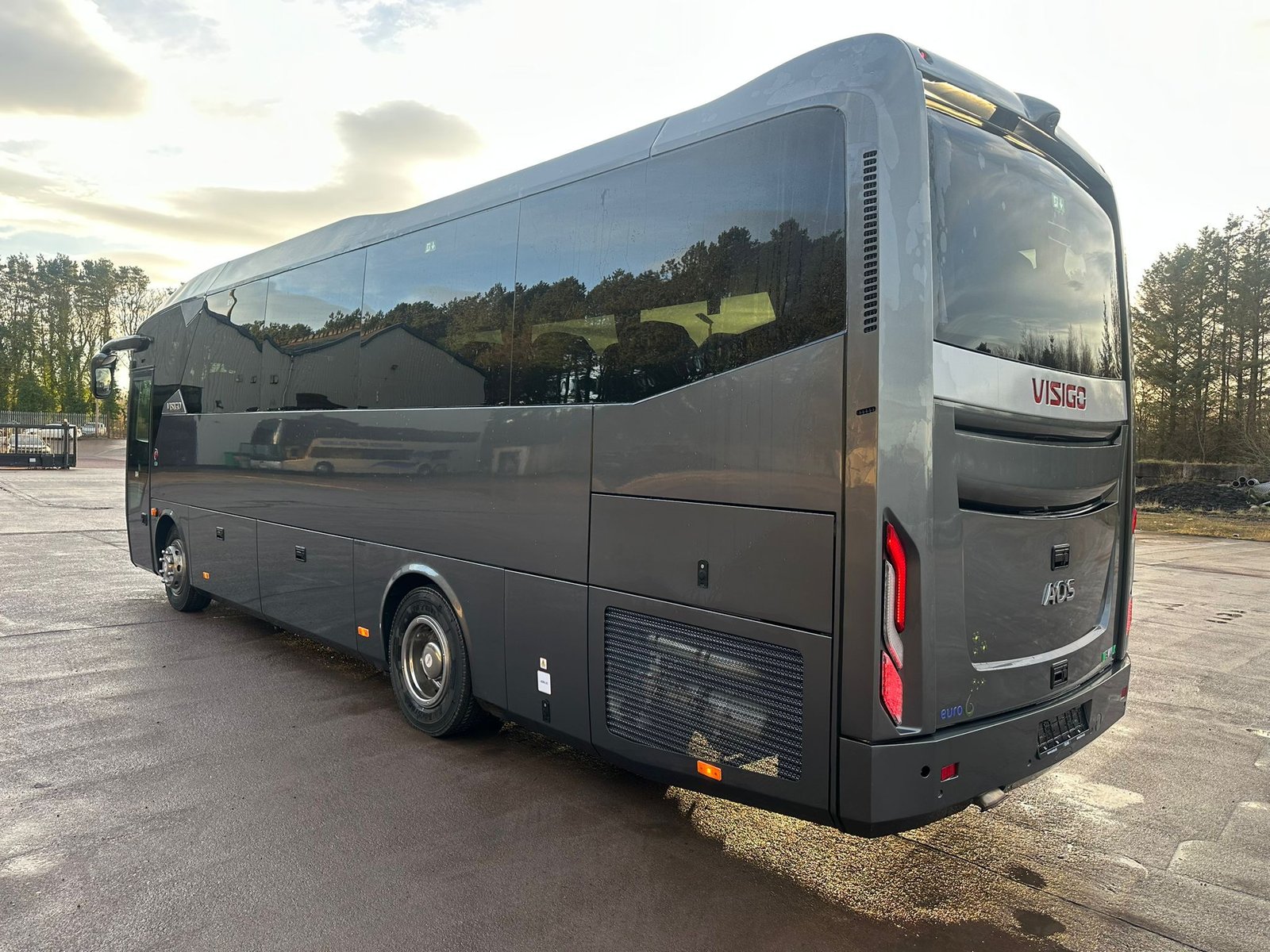 39 Seater Coach Right Side View